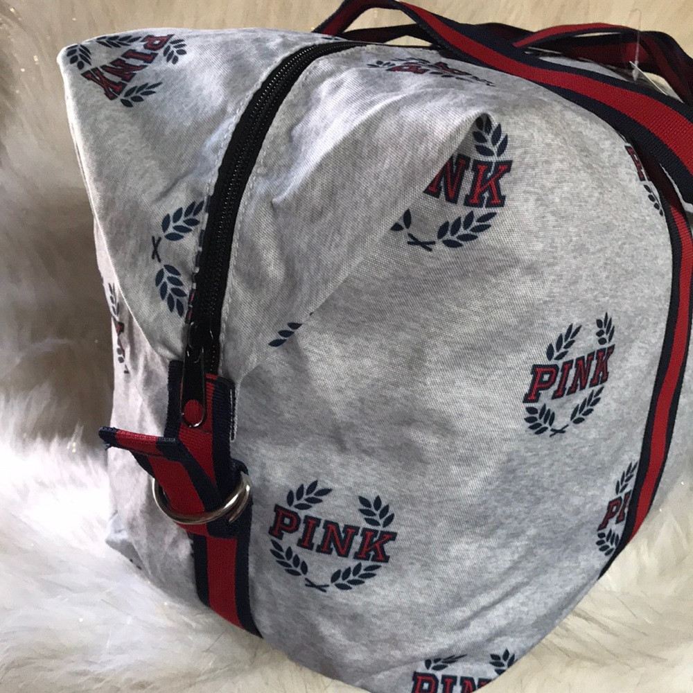 Victoria’s Secret duffel bag - Picture 3 of 5